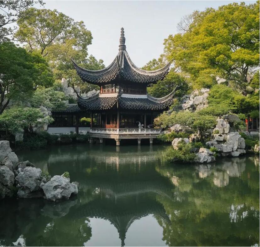 襄城区初柔餐饮有限公司